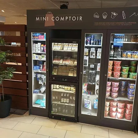 Campanile Paris Cdg Airport Villepinte Отель 3*