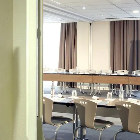 Campanile Prime - - Aeroport Paris Cdg 호텔 3*