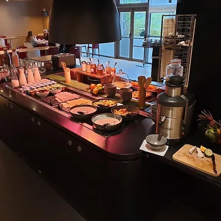 Campanile Paris Cdg Airport Villepinte Отель 3*