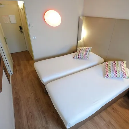 Campanile Paris Cdg Airport Villepinte 3* Руасси-эн-Франс