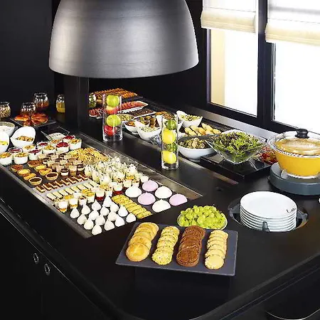 Campanile Paris Cdg Airport Villepinte Отель 3*