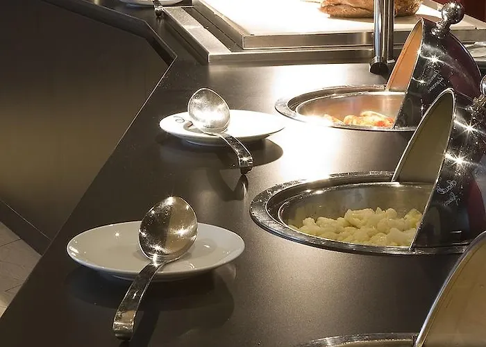 Hotel Campanile Paris Cdg Airport Villepinte 3*